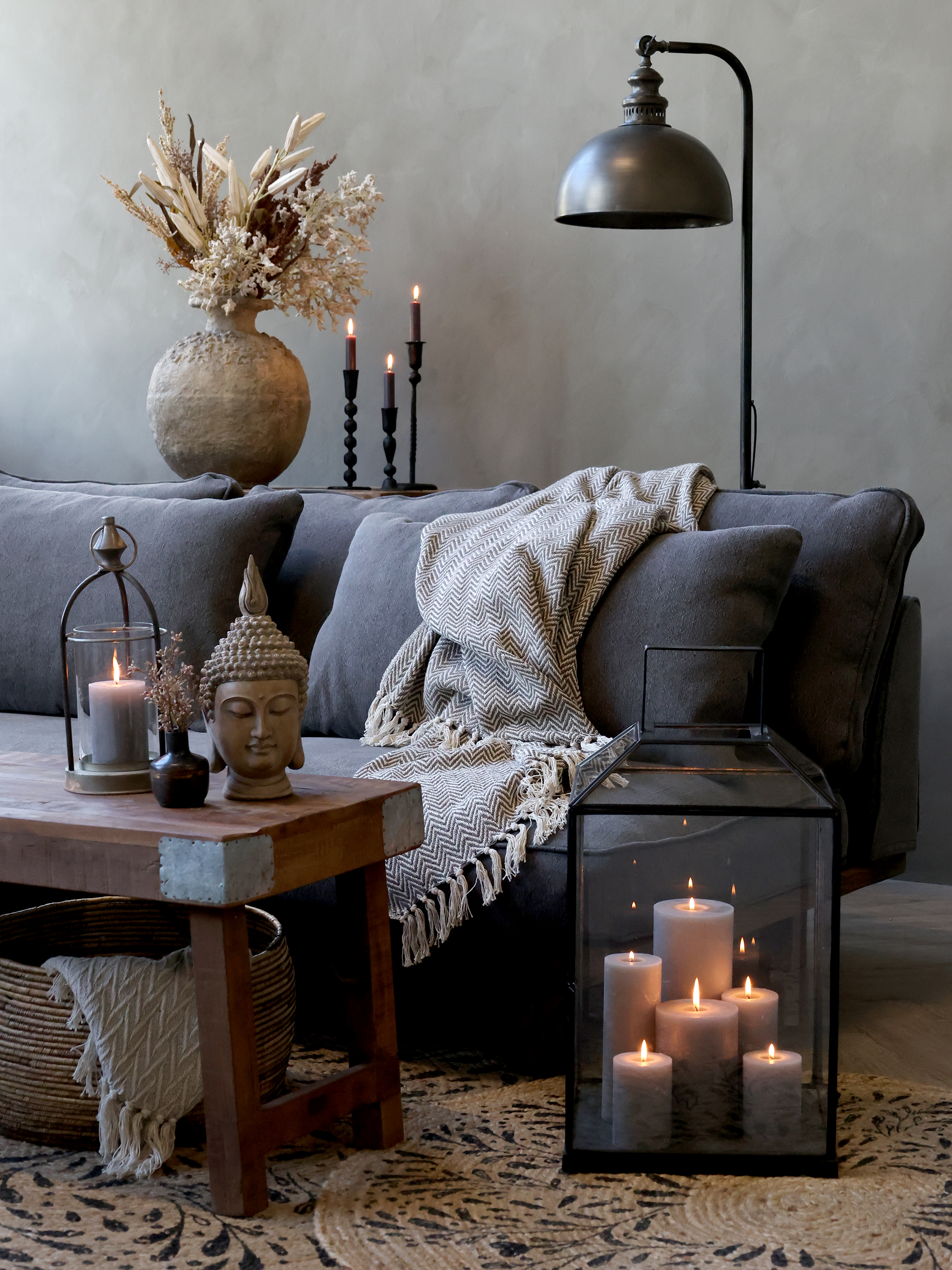 Chic antique hot sale sofa